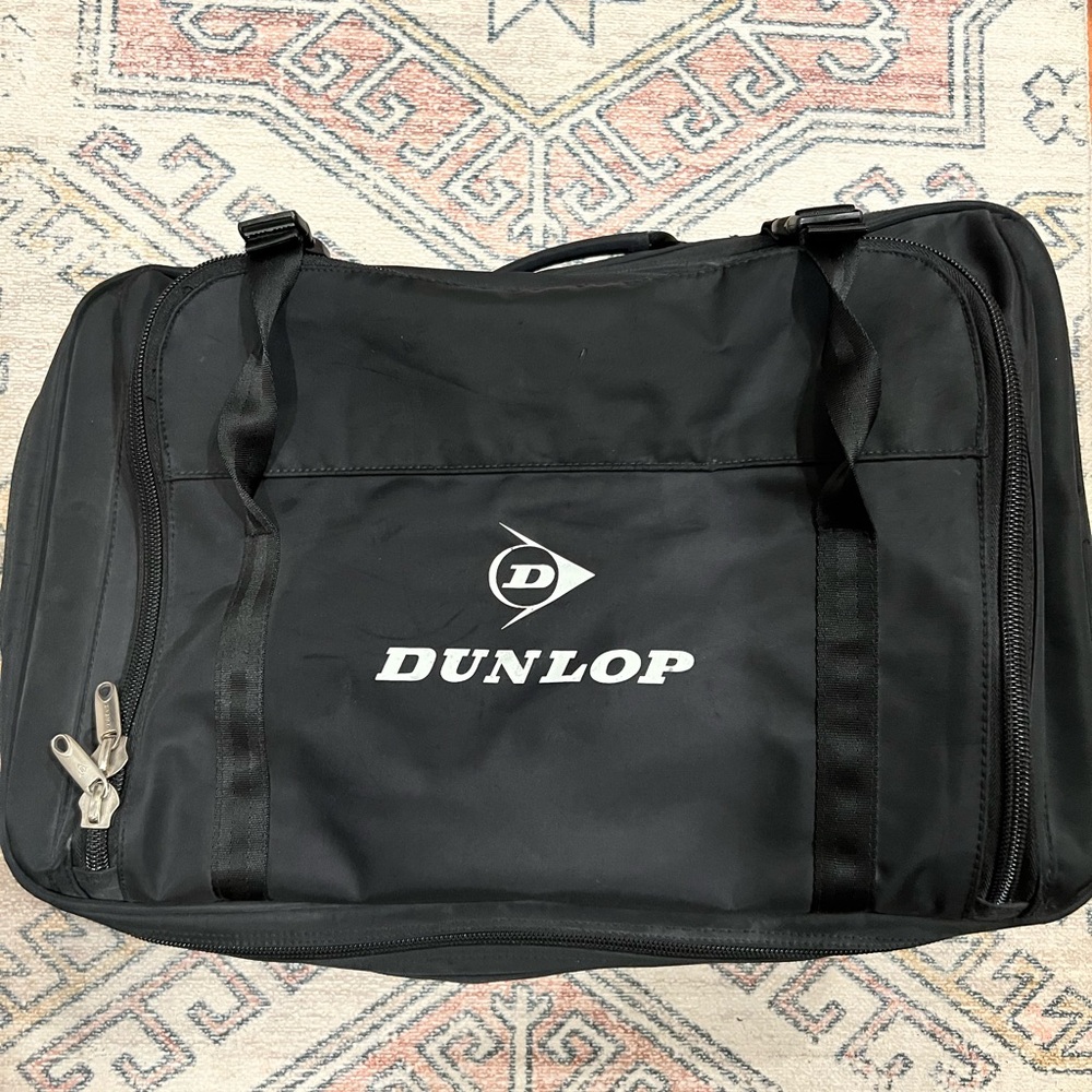 Dunlop Water Resistant Duffle Bag Hideaway Backpack Straps Missing Long Strap